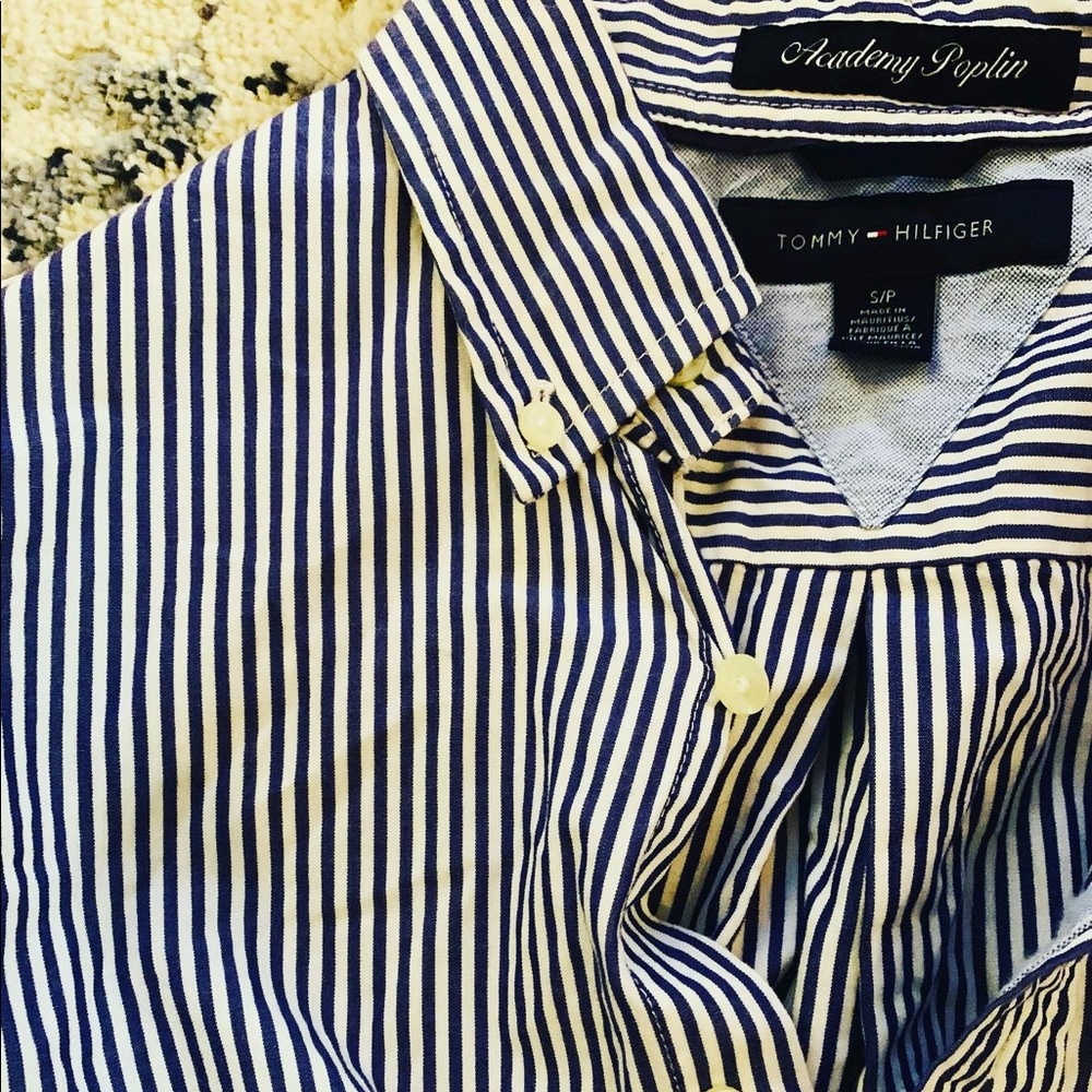 Small Tommy Hilfiger button down.
